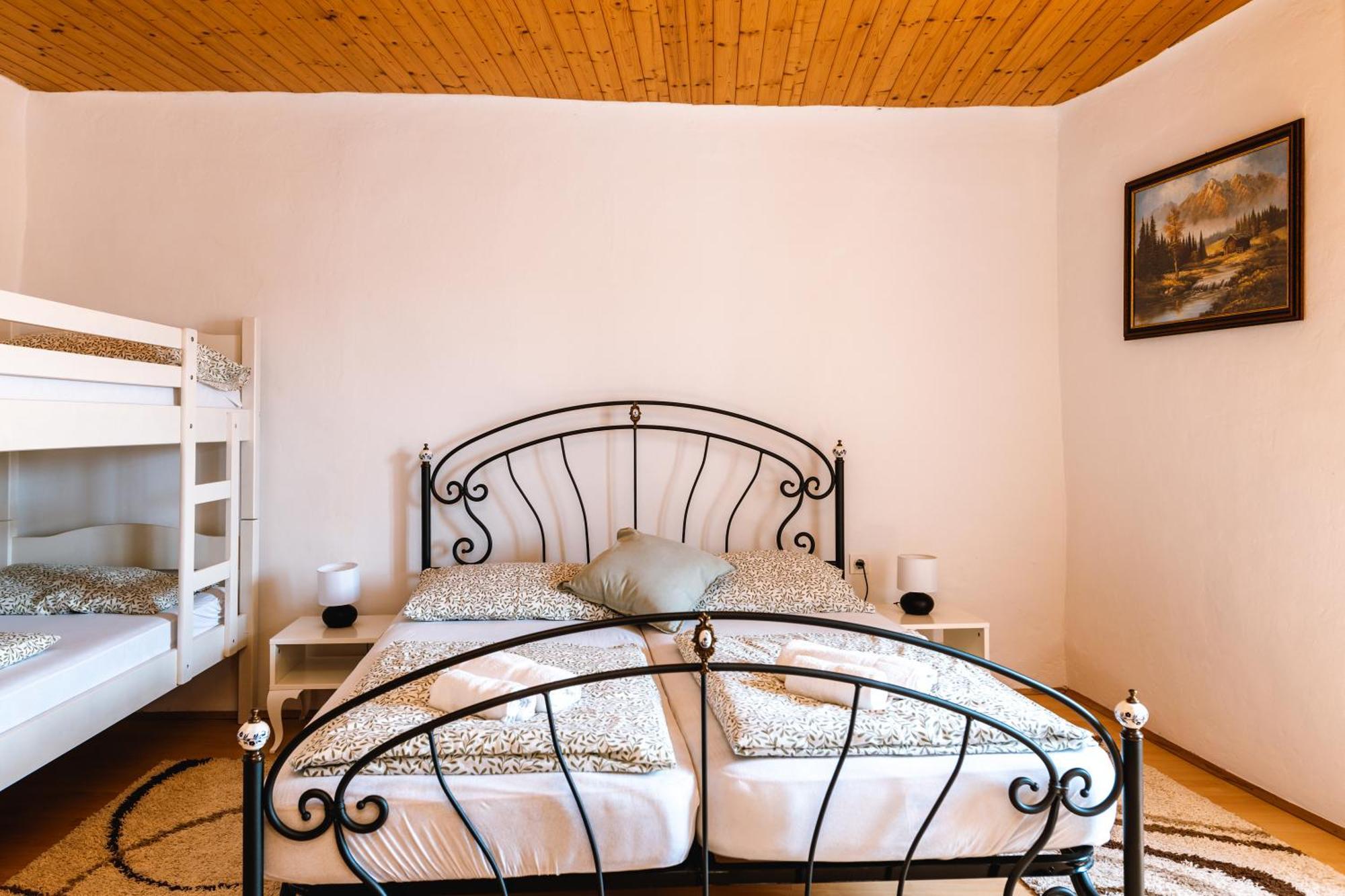 Apartment Valetovi Štanjel エクステリア 写真