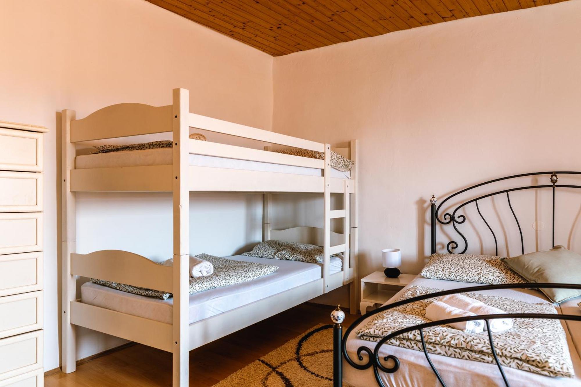 Apartment Valetovi Štanjel エクステリア 写真