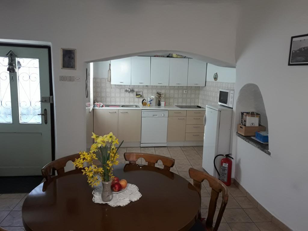 Apartment Valetovi Štanjel エクステリア 写真