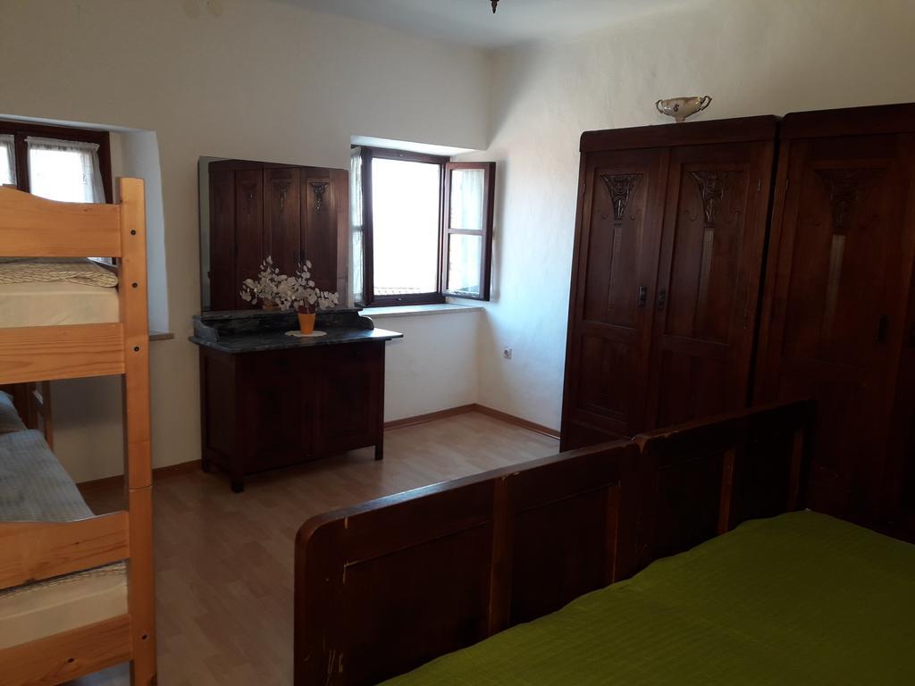 Apartment Valetovi Štanjel エクステリア 写真